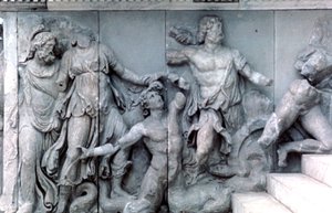 Detail van de Grote Fries van het Pergamon Altaar door Unbekannt