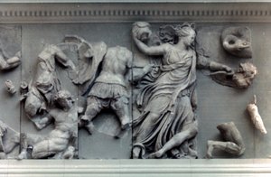Detail van de Grote Fries van het Pergamon Altaar, 180-159 v.Chr. door Unbekannt