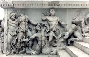 Detail van de Grote Fries van het Pergamon Altaar, 180-159 v.Chr. door Unbekannt