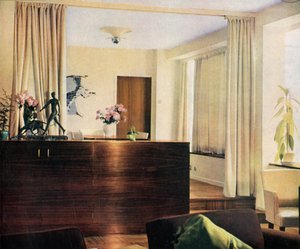 Eethoek in woonkamer in Sun House, Hampstead, Londen