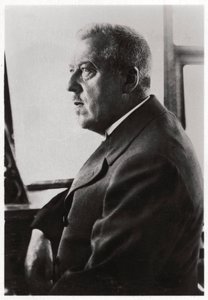 Dr. Hugo Eckener, manager van de Luftschiffbau Zeppelin, ca. 1917-1933 1933