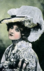 Edna May 1878-1948, Amerikaanse zangeres en actrice, begin 20e eeuw door Unbekannt