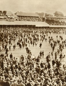 Engeland wint The Ashes tegen Australië, Oval Cricket Ground, Londen, 1926, 1935 door Unbekannt