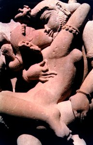 Erotisch beeldhouwwerk, Hindoe tempel, Khajuraho, India, 950 - 1050