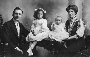Familieportret door Unbekannt
