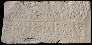 Fragment van een grafmuur met offerdragers en slagers, Egypte, Oude Rijk door Unbekannt