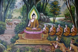 Fresco dat de Boeddha met volgelingen afbeeldt in Wat Chiang Mun, Chiang Mai. Thailand