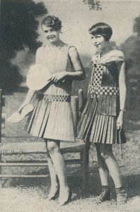 Jurken van Houten Stroken, ca. 1935