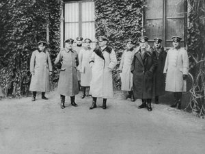 Generaal Alexander von Kluck en andere officieren, Eerste Wereldoorlog door Unbekannt