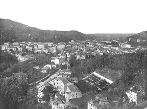 Algemeen uitzicht op de stad Carrara, Italië