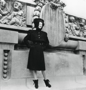Germaine Leconte, Parijs, september 1942 door Unbekannt