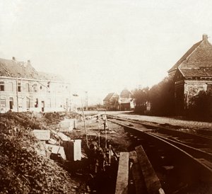 Duitse kanonnen, Roeselare, Vlaanderen, België, ca. 1914-ca. 1918 door Unbekannt