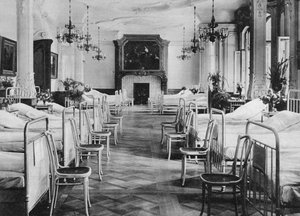 Duitse ziekenhuis slaapzaal voor soldaten, Frankfurt am Main, Duitsland, Eerste Wereldoorlog, 1915 door Unbekannt