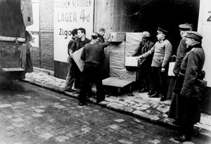 Duits bevoorradingsdepot, bezet Parijs, februari 1941