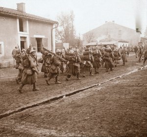 Op weg naar Verdun, Noord-Frankrijk door Unbekannt