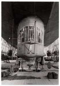 Gondel van een Zeppelin-luchtschip, Bodensee, Duitsland door Unbekannt
