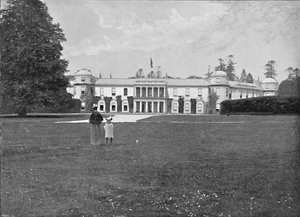 Goodwood House, Sussex, ca. 1896 door Unbekannt