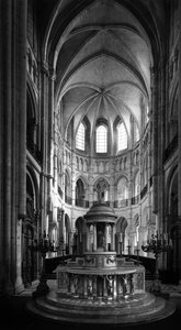Gotische kunst: uitzicht op het koor van de Kathedraal Notre Dame de Noyon (12e-13e eeuw). (Oise) door Unbekannt