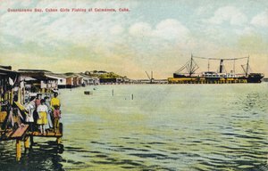 Guantanamo Bay, Cubaanse meisjes vissen bij Caimanera, Cuba, ca. 1910
