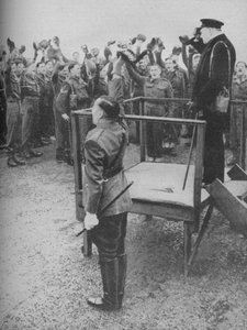 Verwelkomd door de Nieuwe Mannen van zijn Oude Regiment, 1941 door Unbekannt