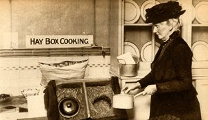 Koken in hooikist, Eerste Wereldoorlog door Unbekannt