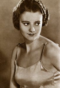 Heather Angel, Engelse filmactrice