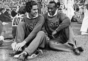 Helen Stephens en Jesse Owens, Amerikaanse atleten, Olympische Spelen Berlijn, 1936 door Unbekannt