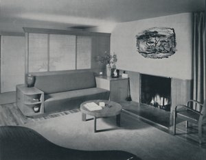 Huis in Pomona, Californië - de woonkamer vanaf de andere kant van de scheidingswand door Unbekannt
