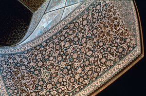 Interieur van een boog, Moskee van Sheikh Lutfullah, Isfahan, Perzië, ca. 1615 door Unbekannt