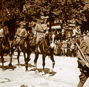 Italiaanse officieren tijdens de overwinningsparade, 1918 door Unbekannt