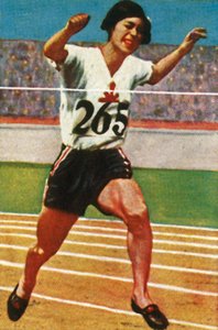 Japanse atleet Kinue Hitomi wint zilveren medaille in de 800 meter voor vrouwen, 1928