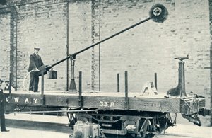 Het Schoonmaken van de Tunnels, 1922 door Unbekannt