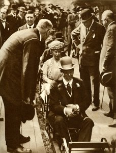 Koning George V en Koningin Mary...British Empire Exhibition, Wembley, Londen, 1925, 1935 door Unbekannt