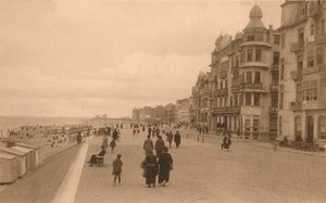 La Digue, de promenade, c1900