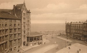 La Place Publique, Stadsplein