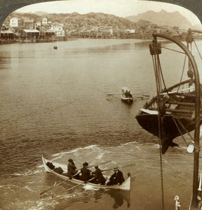 Landing van een stoomboot in het Arctische gebied, Svolvaer, Lofoten Eilanden, N. Noorwegen, ca. 1905 door Unbekannt