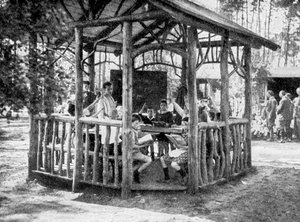 Leren in het bos van Charlottenburg, Berlijn, Duitsland, 1922 door Unbekannt