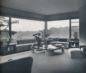 Woonkamer in het huis van Miss Patricia Detring in Bel Air, Californië, ca. 1945 door Unbekannt