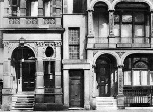 Londens kleinste huis, 1926-1927 door Unbekannt