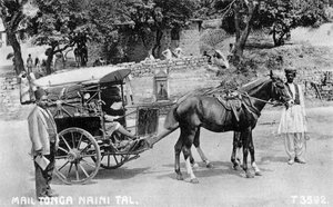 Mail tonga, Nainital, India, 1917 door Unbekannt
