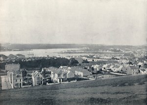 Milford Haven - Algemeen uitzicht op de stad en de haven door Unbekannt