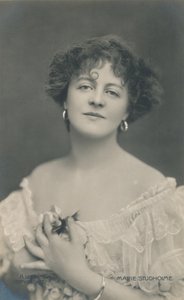 Miss Marie Studholme, 1872-1930, ca. 1930 door Unbekannt