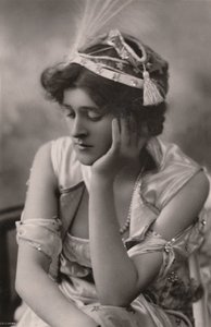 Miss Zena Dare, 1887-1975, c1930 door Unbekannt