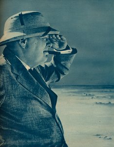 Mr. Churchill bespiedt de vijand door Unbekannt