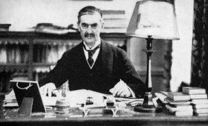 Neville Chamberlain, Britse premier door Unbekannt