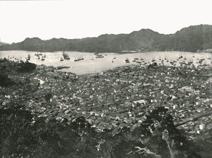 Panoramisch uitzicht op de stad, Nagasaki, Japan, 1895 door Unbekannt