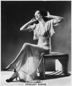 Penelopy Parkes, actrice, 1939