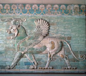 Perzische geëmailleerde baksteen Griffioen, 6e eeuw v.Chr.
