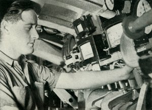 Onderofficier van een Britse onderzeeër, Tweede Wereldoorlog, 1945