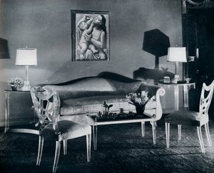 Plexiglas meubels in een interieur uit de jaren 40, 1941